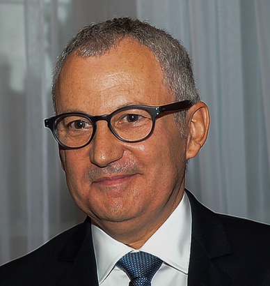 Dr Claude Mekies